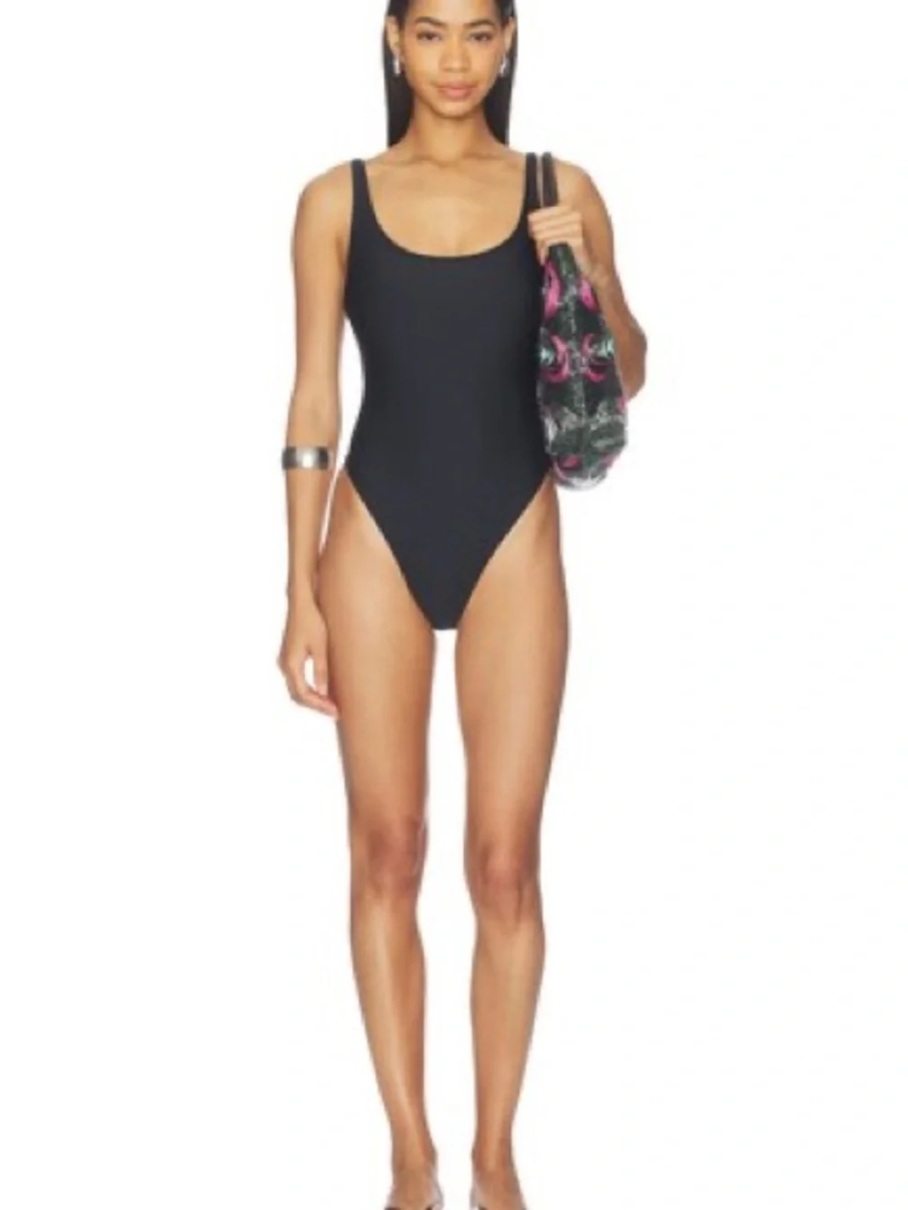 Signature swim scoop neck onepiece color onyx